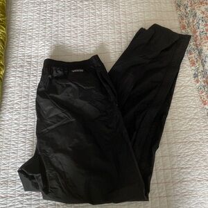 Patagonia men’s weather resistant pants
